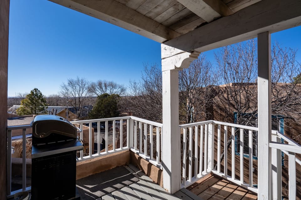 Patio - Gas Grill + Stunning Views