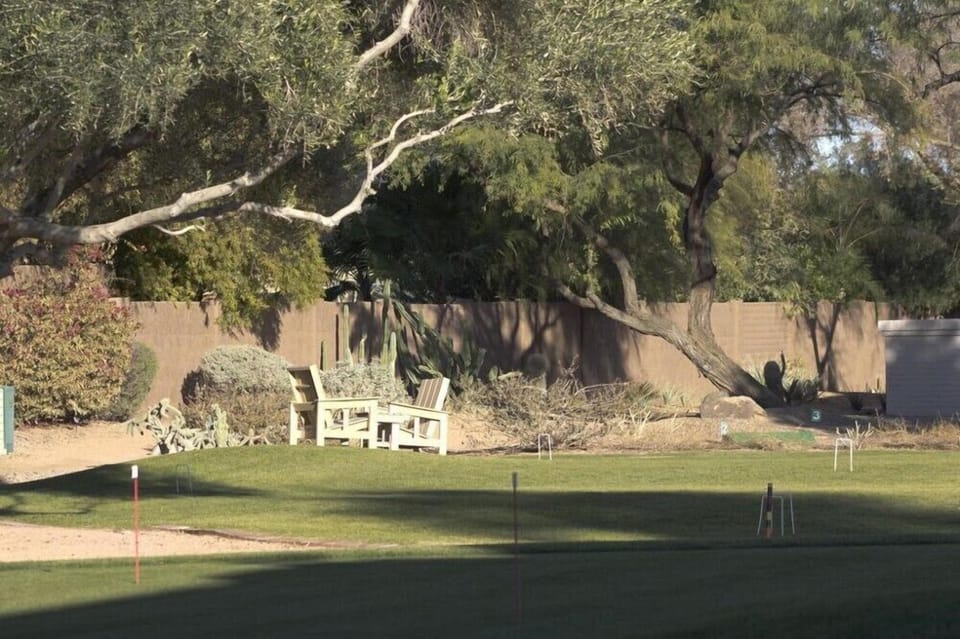 Outdoor sitting area