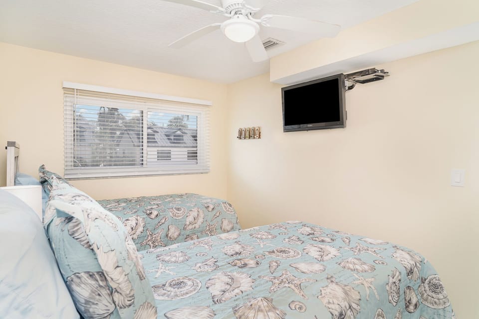 Twin room 