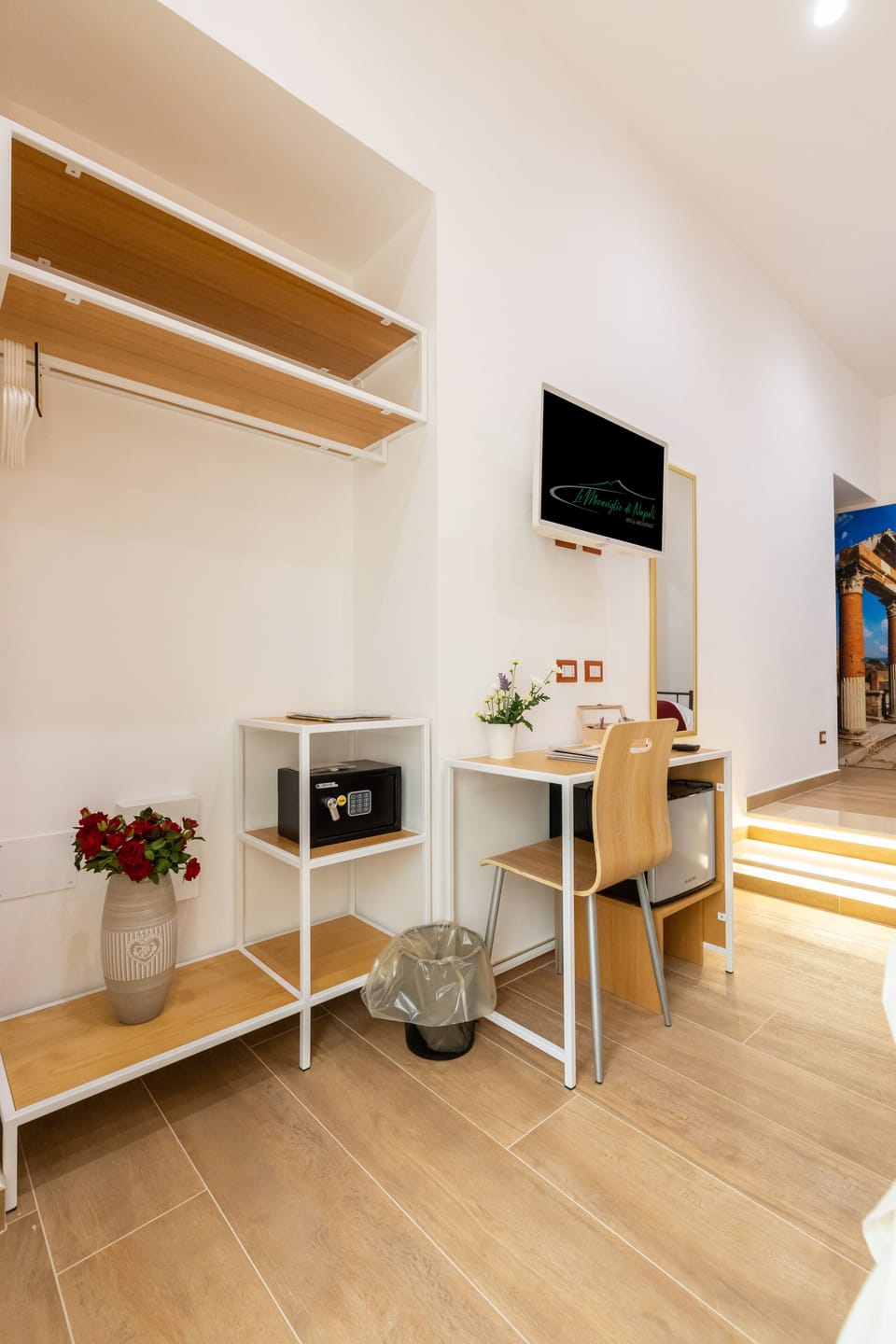 Triple Room | Living area | Flat-screen TV