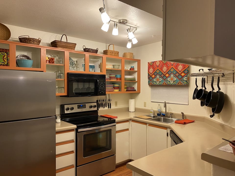 Well equipped kitchen 