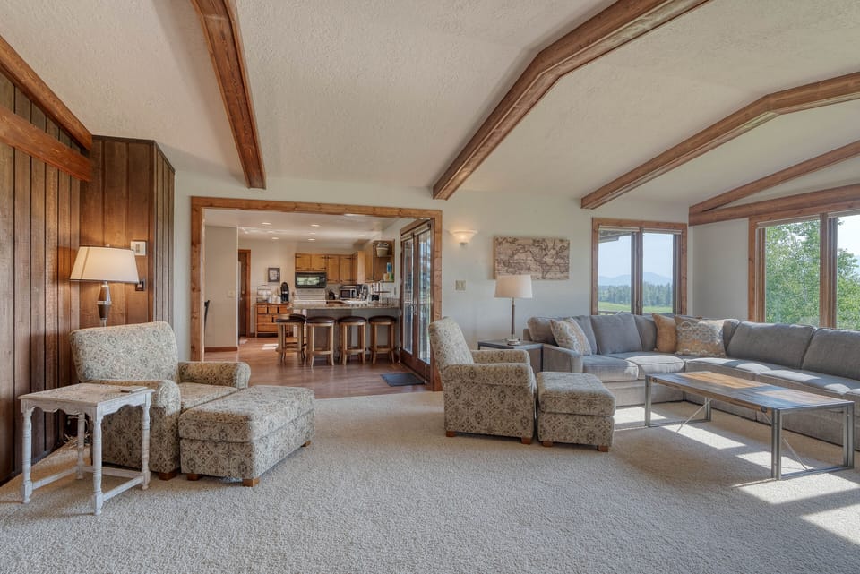 Main Level living room