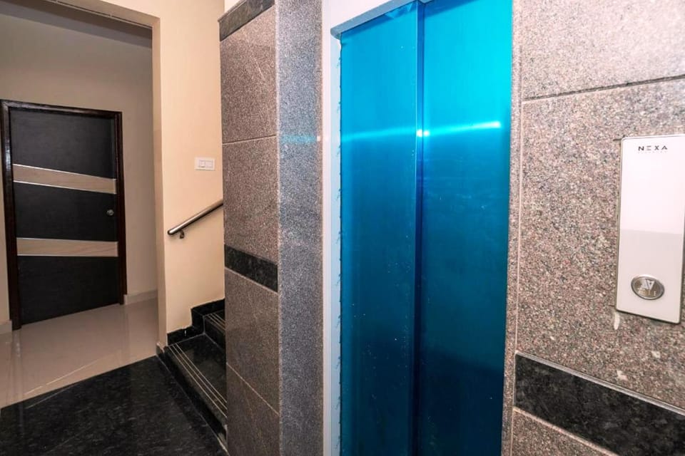 Elevator