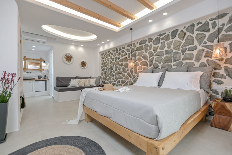 Junior Suite Sea View | Premium bedding, memory foam beds, minibar, in-room safe