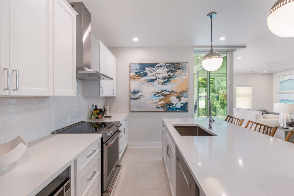 Fully equipped kitchen