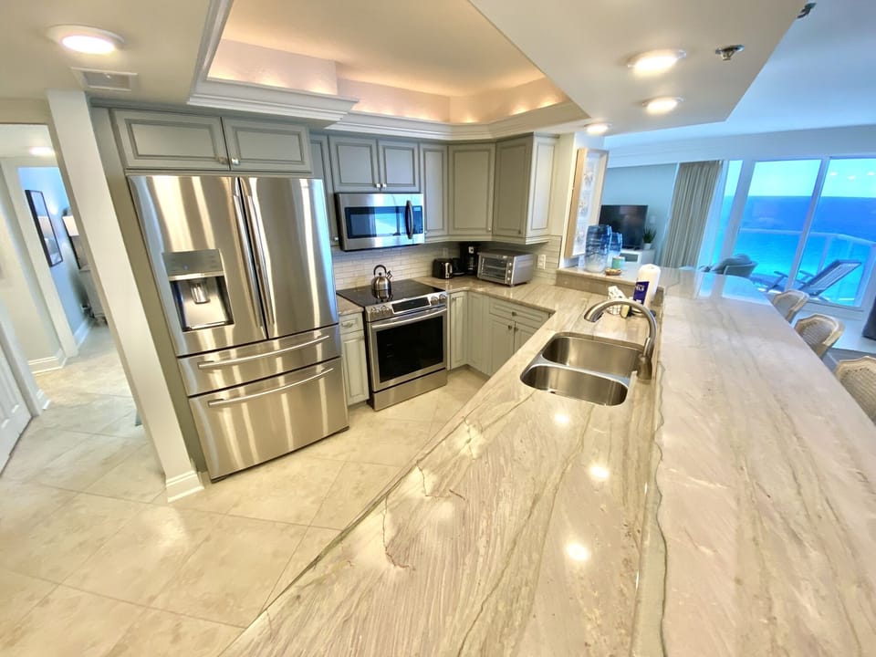Fully stocked kitchen
