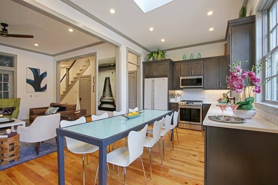 Open Concept Dining Area | Seats 8+ | First Floor