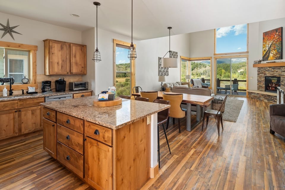 House, 4 Bedrooms | Interior