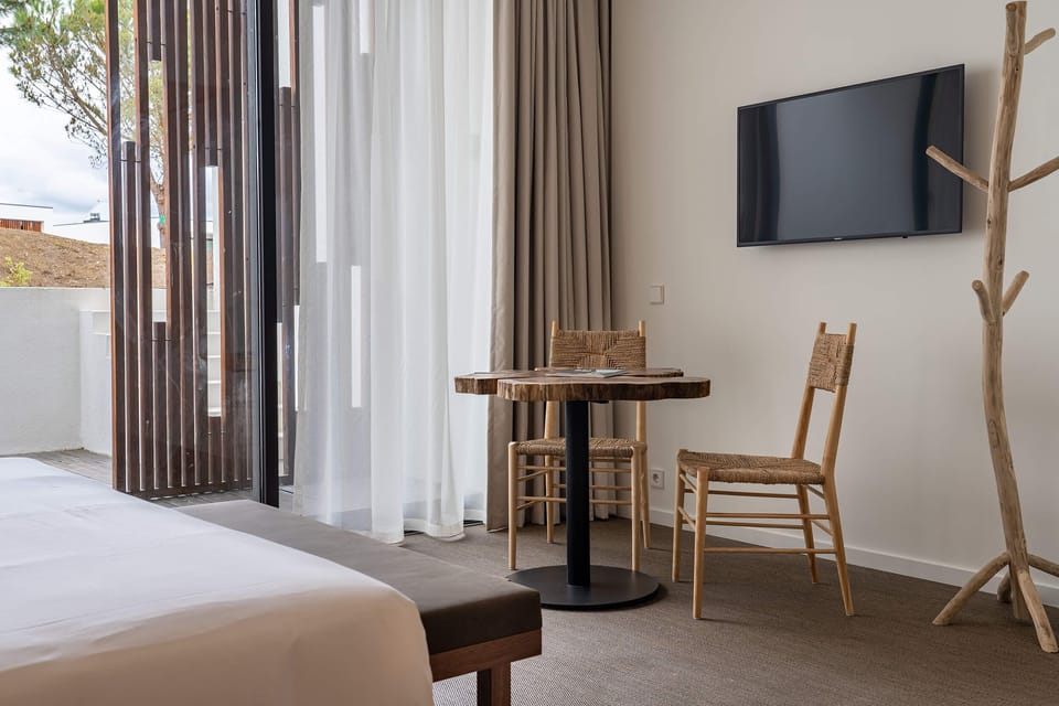 Premium Double Room, Terrace | In-room safe, blackout drapes, rollaway beds, free WiFi
