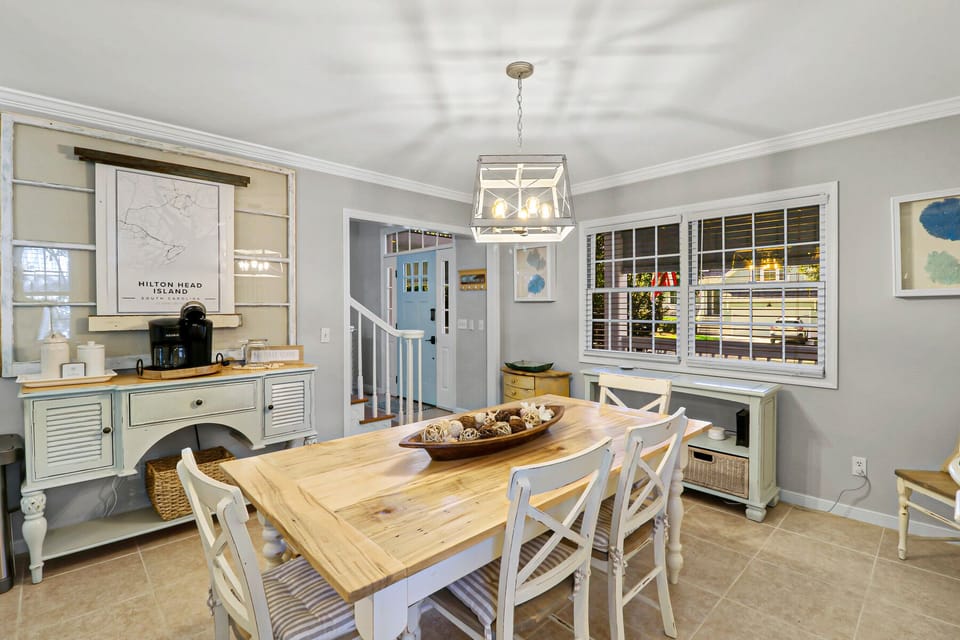 2 Azalea | Dining room with seating for 6 - 2 Azalea | Dining room with seating for 6