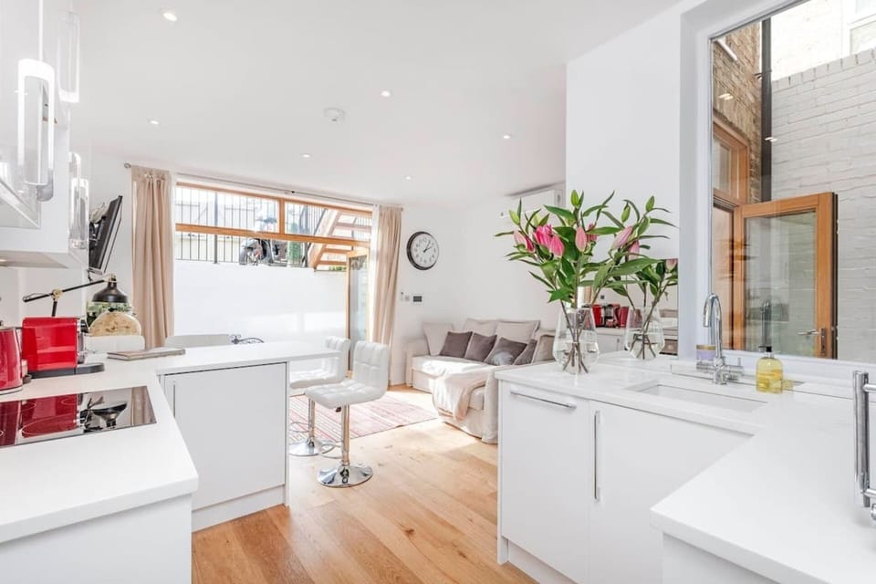 Apartment | 2 bedrooms, iron/ironing board, free WiFi, bed sheets