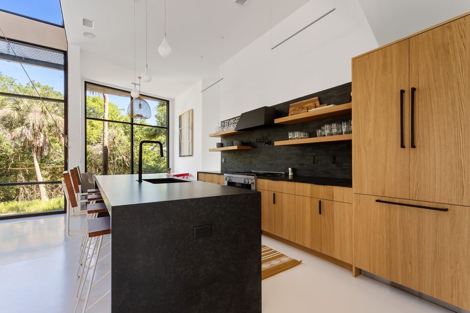 Fully Stocked Kitchen
