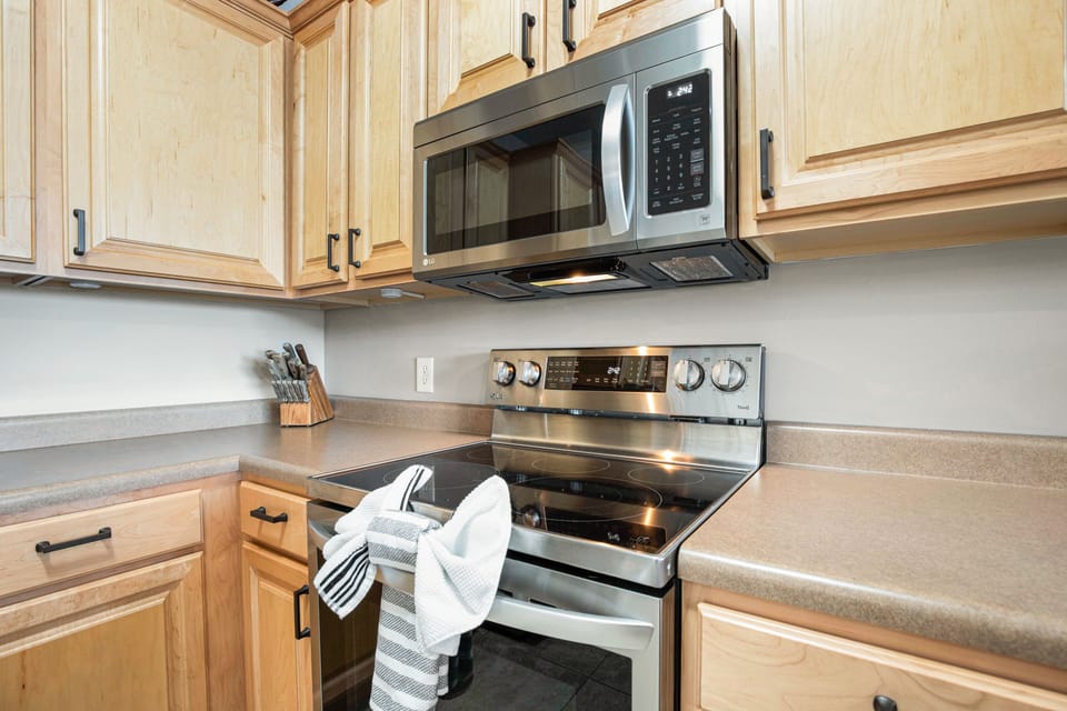 The kitchen is well-equipped