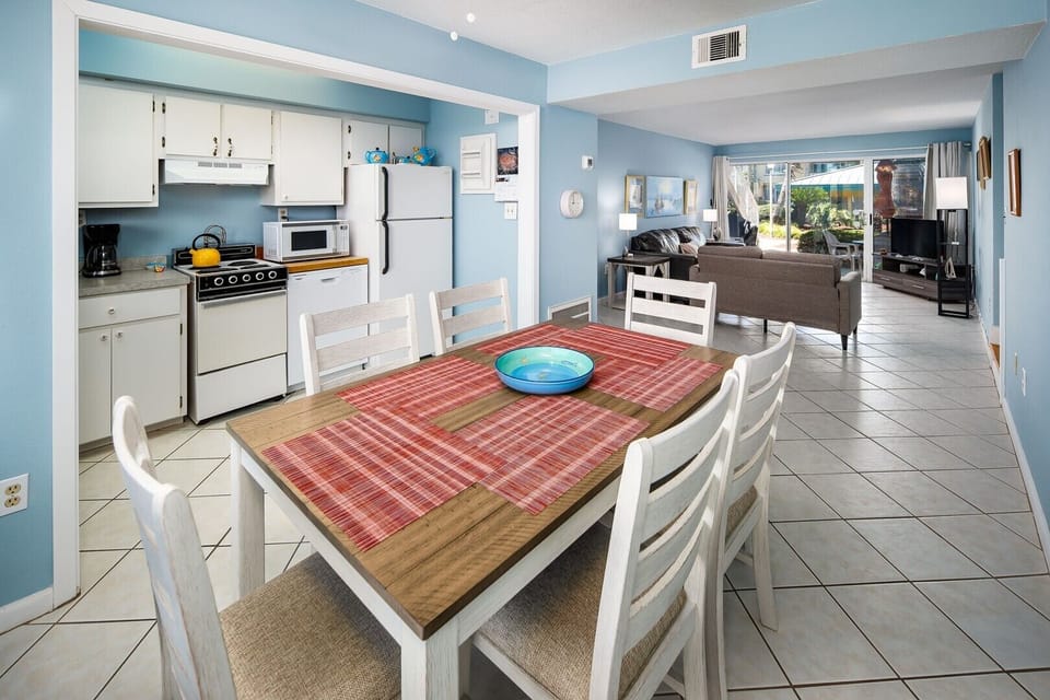 Dining Room and Kitchen