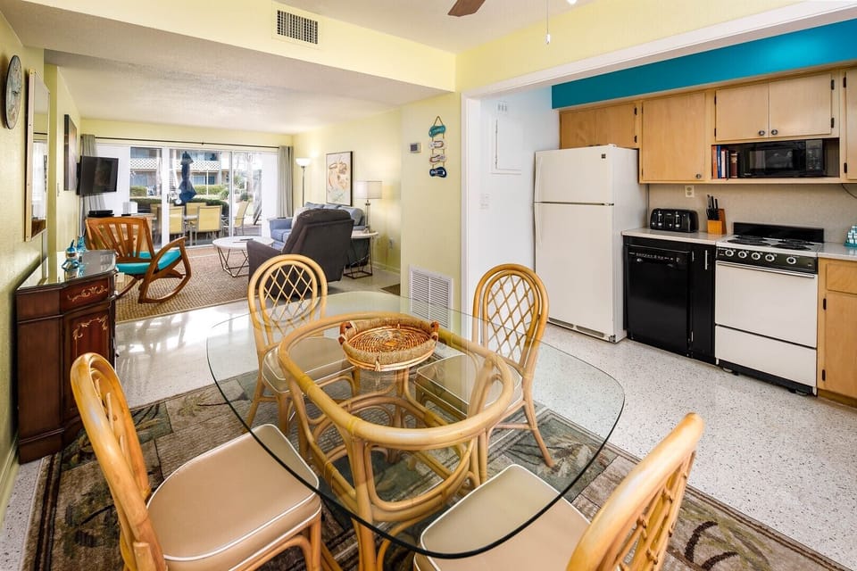 Dining Room and Kitchen