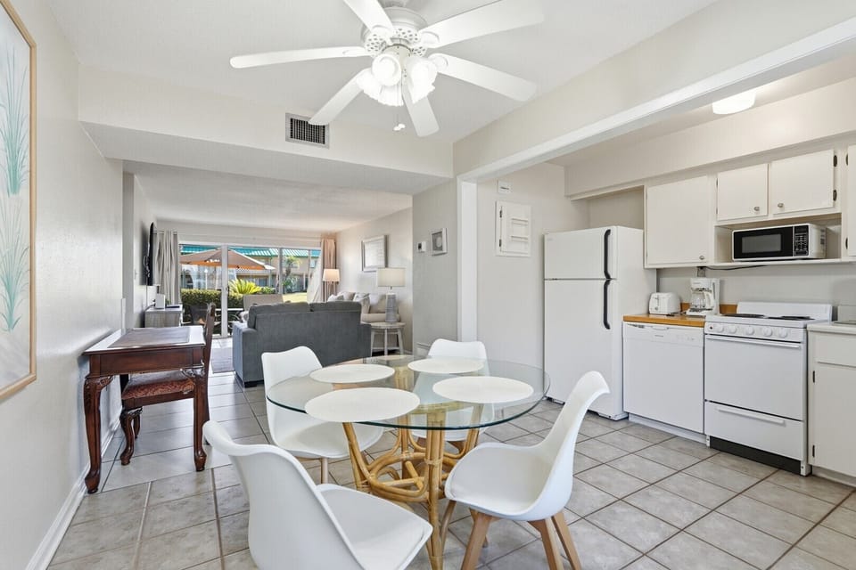 Dining Room and Kitchen