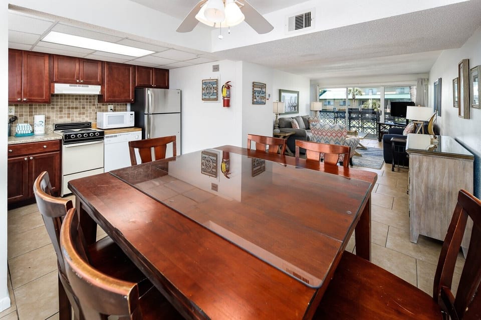 Dining Room and Kitchen