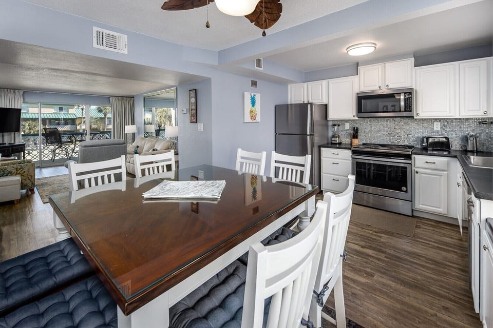 Dining Room and Kitchen
