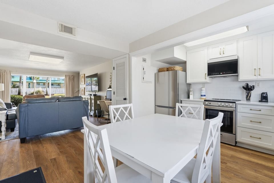 Dining Room and Kitchen