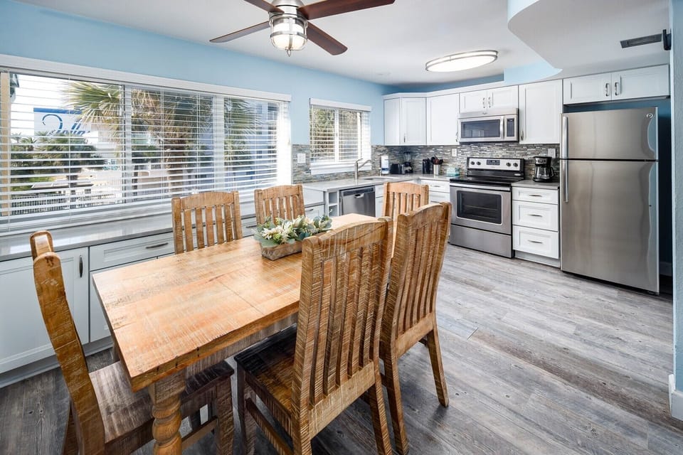 Dining Room and Kitchen