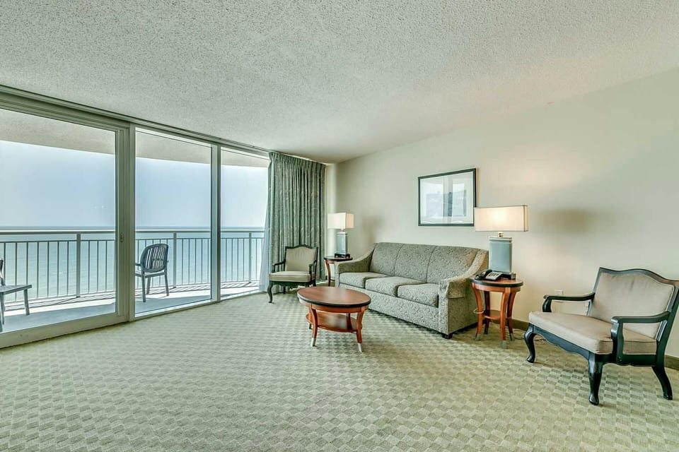 Spacious living area 