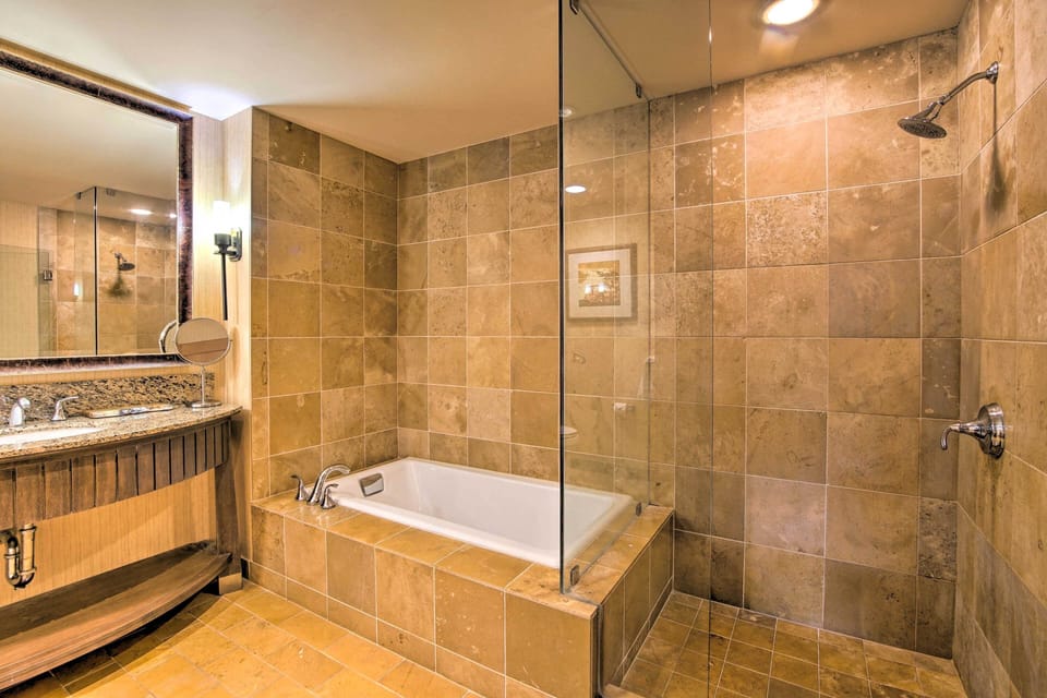 Bathroom | Linens + Towels