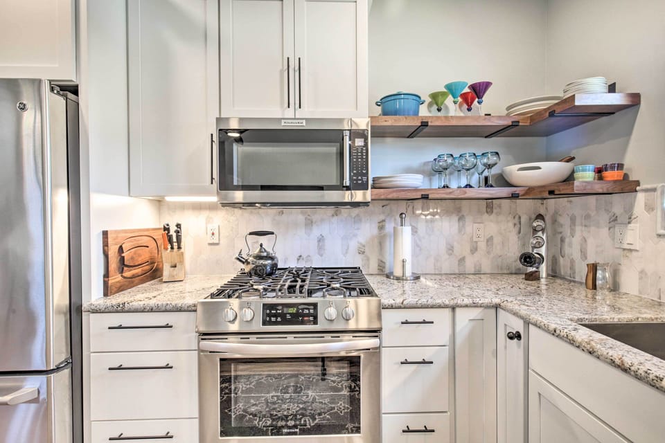 Fully Equipped Kitchen | Cooking Basics