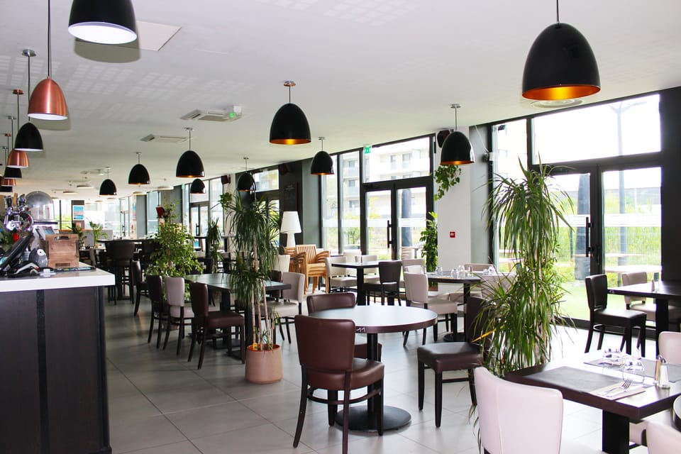 Hungry? Enjoy a delicious meal at the on-site restaurant.