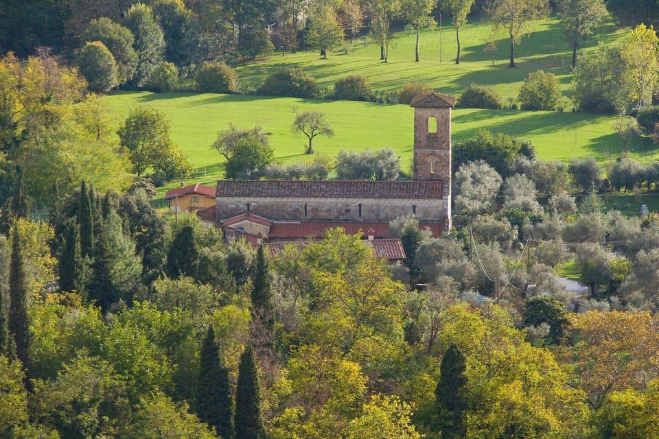 The surroundings of Pietrasanta