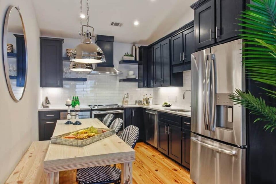 Open Concept Chef's Kitchen | Fully Stocked | Island Seating | Second Floor
