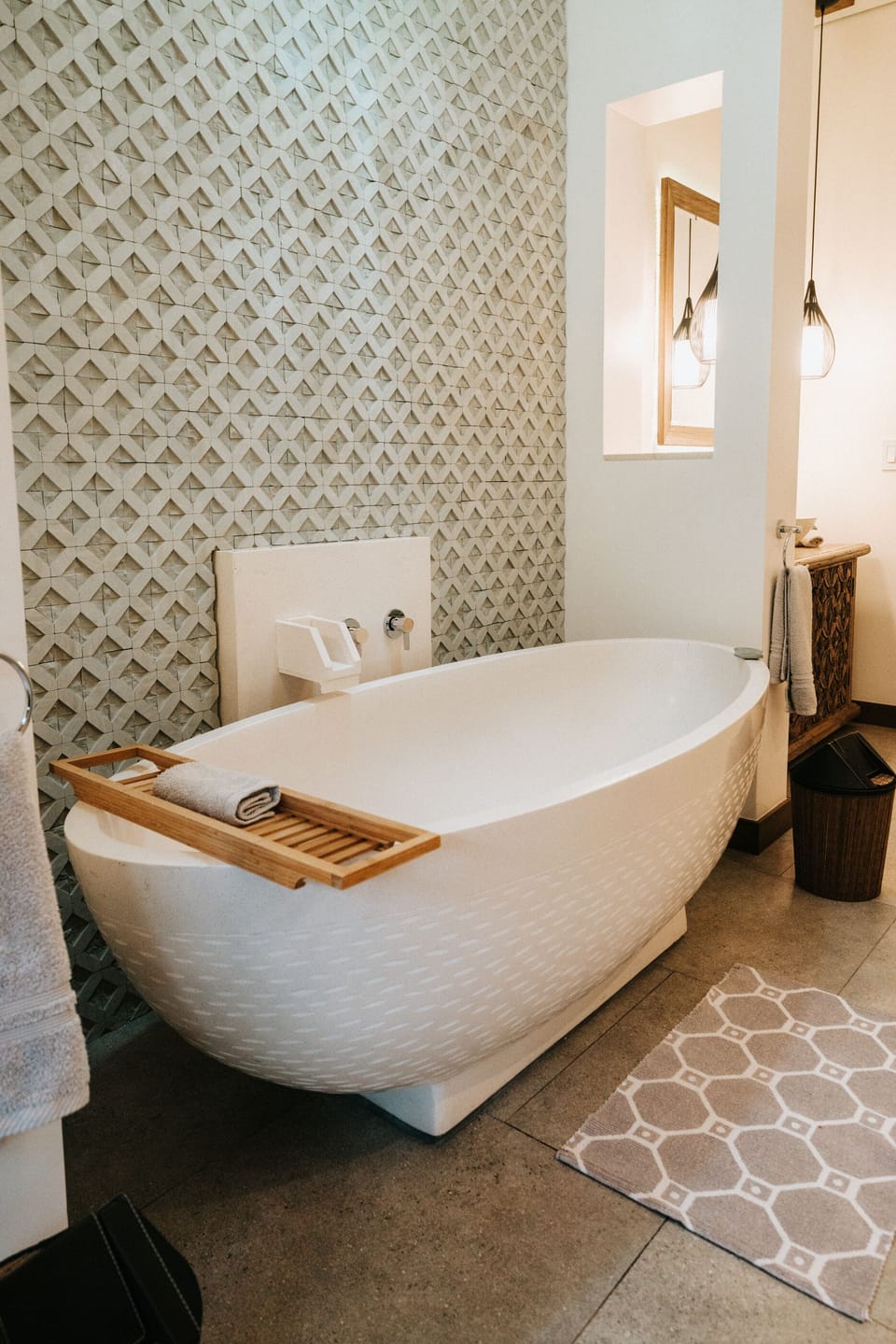 #1. Escape the day & find pure relaxation in the bathtub!