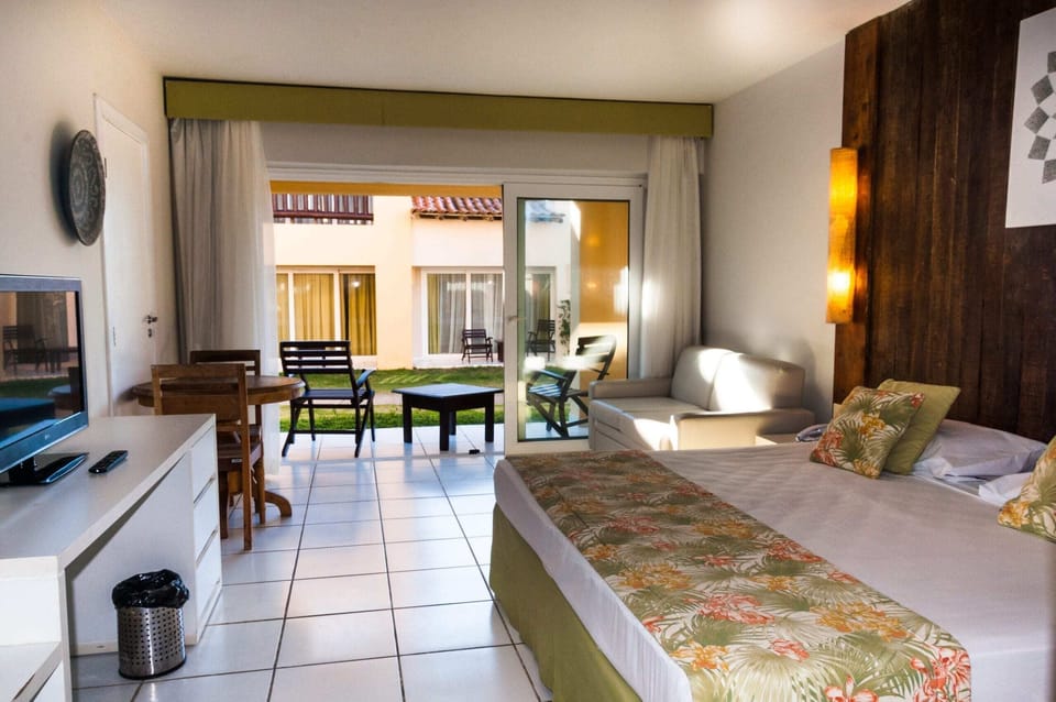 Quarto cama de casal + sofá cama --> Para até 4 pessoas