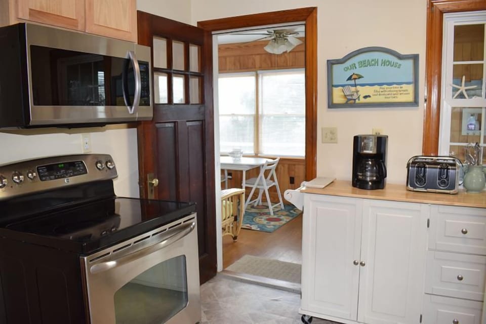 Fully equipped kitchen