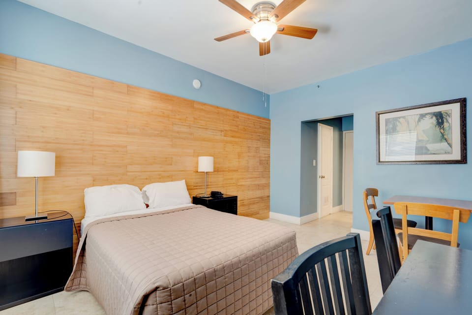 Room | Individually furnished, desk, blackout drapes, soundproofing