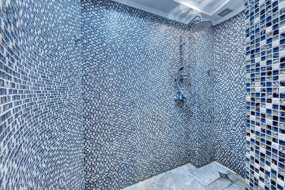 Sauna, Turkish bath