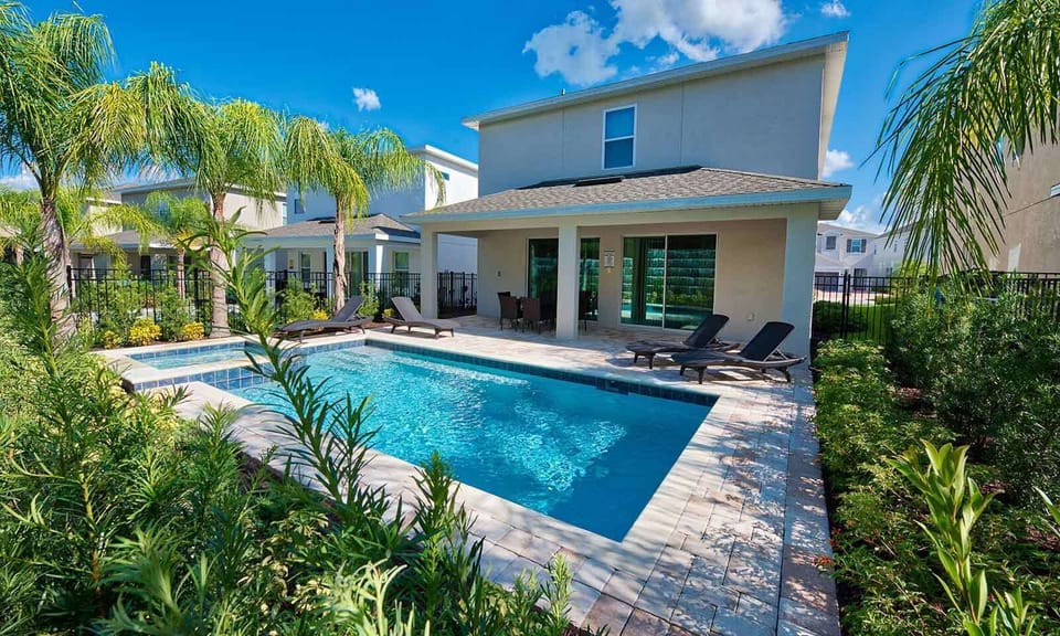[amenities:private-pool:3] Private Pool