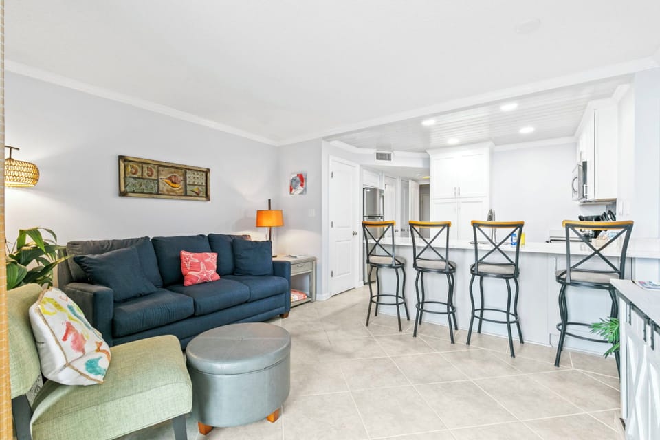Superior Condo, 1 Bedroom, Balcony | Living room | 45-inch flat-screen TV with digital channels, TV, streaming services