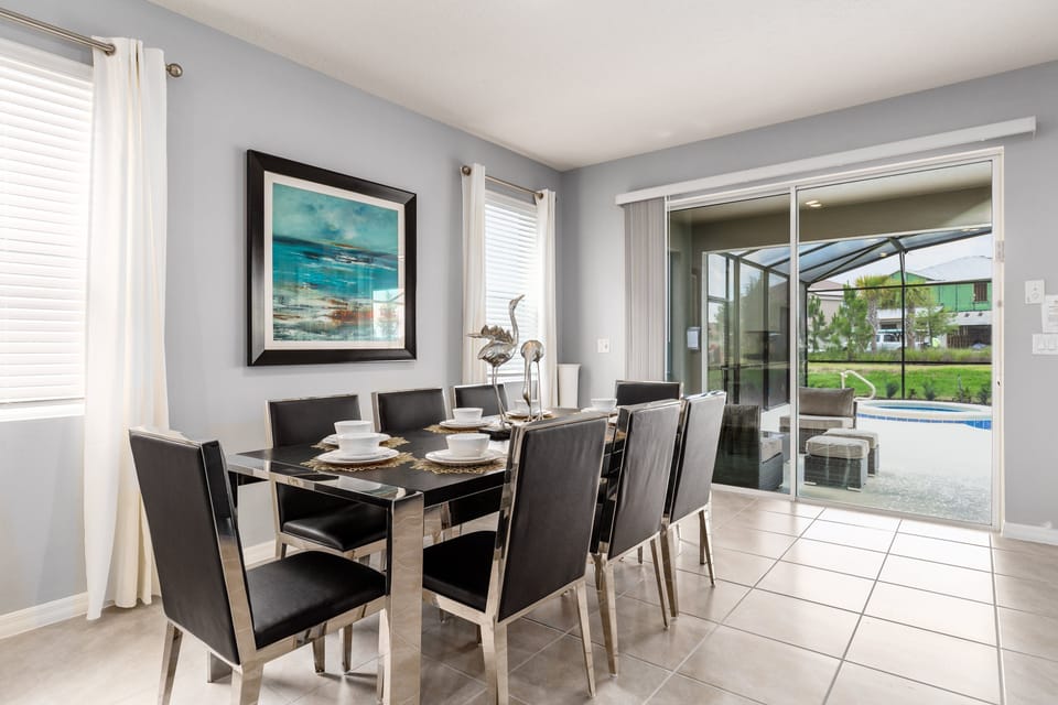 05_Dining_Area_0721.jpg