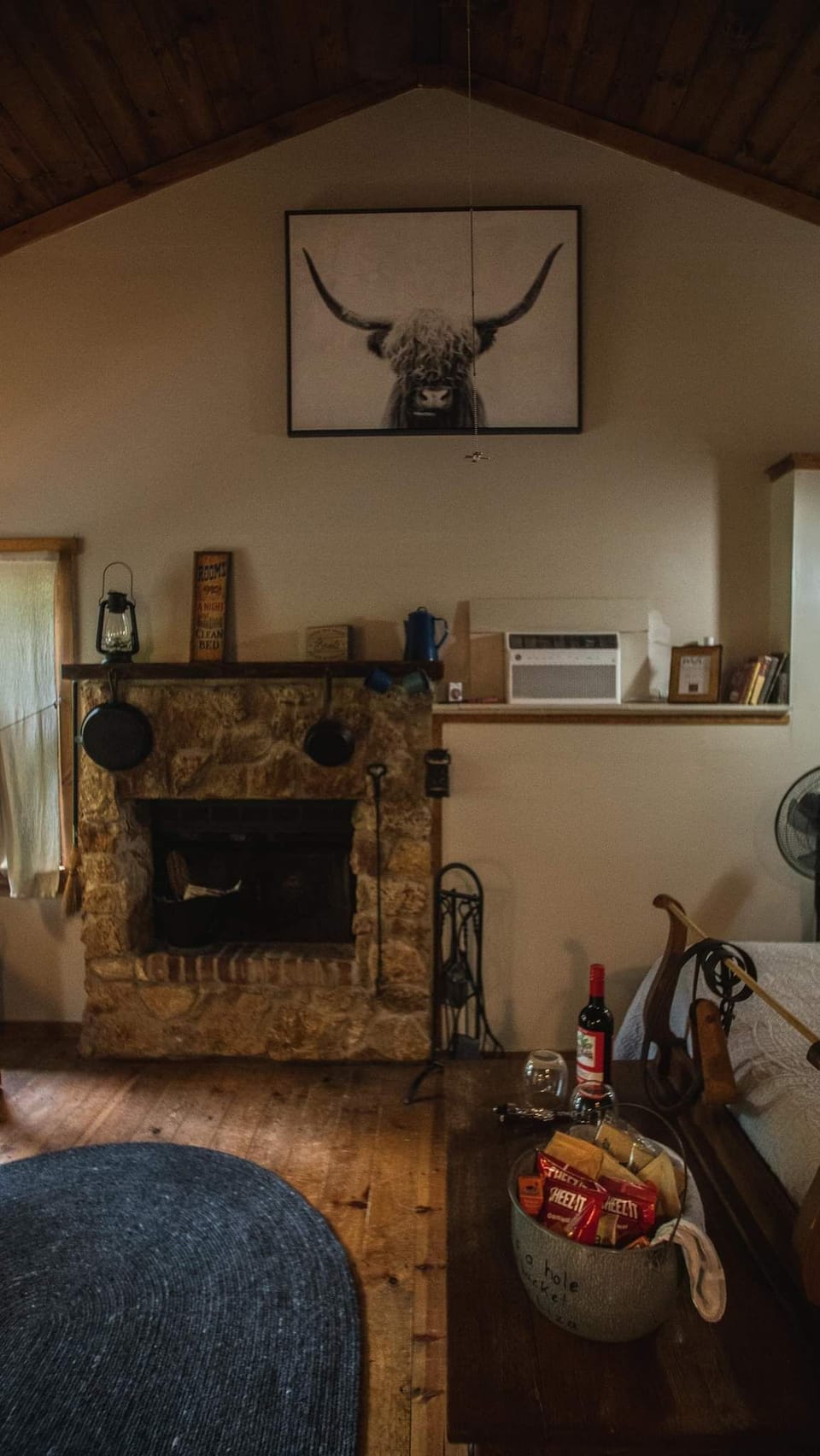 Wood burning fireplace 