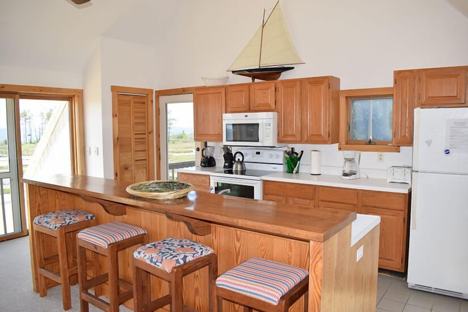 Kitchen Seating 