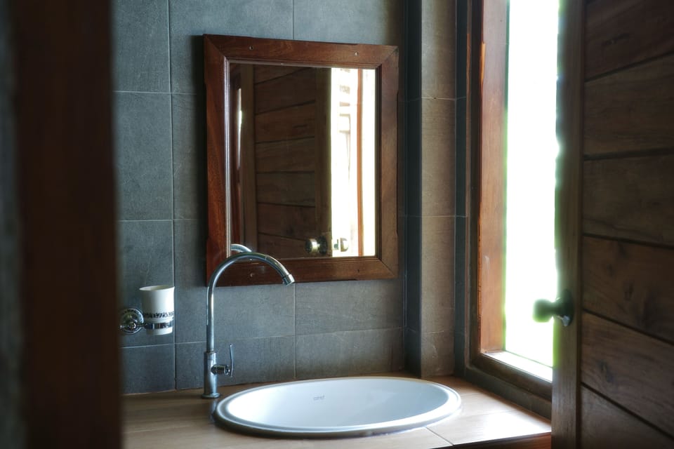 Two-Bedroom Bungalow Seaview - Air Conditioning | Bathroom | Shower, rainfall showerhead, free toiletries, hair dryer