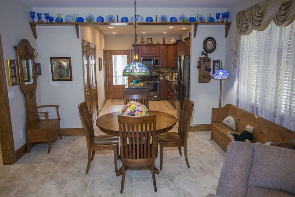 Dining Area off of Kitchen