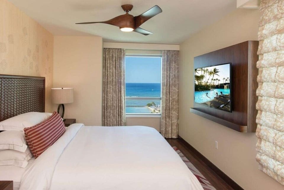 The Grand Islander, a Hilton Grand Vacations Club_8.jpg