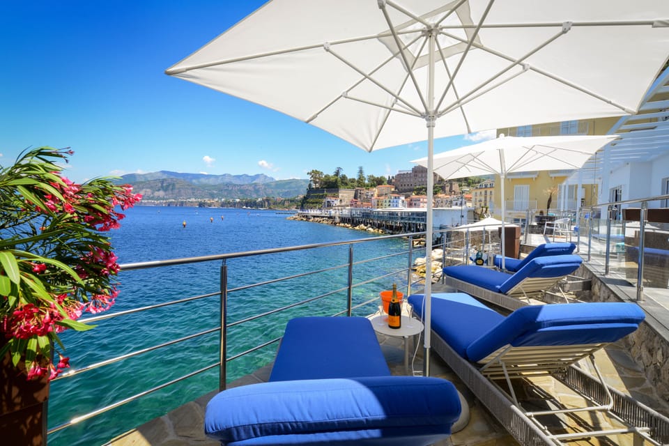 Sundeck