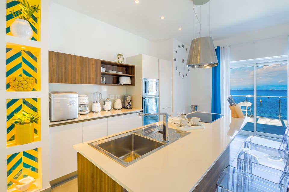 Luxury Villa | Private kitchen | Espresso maker, coffee/tea maker, full-size fridge, microwave