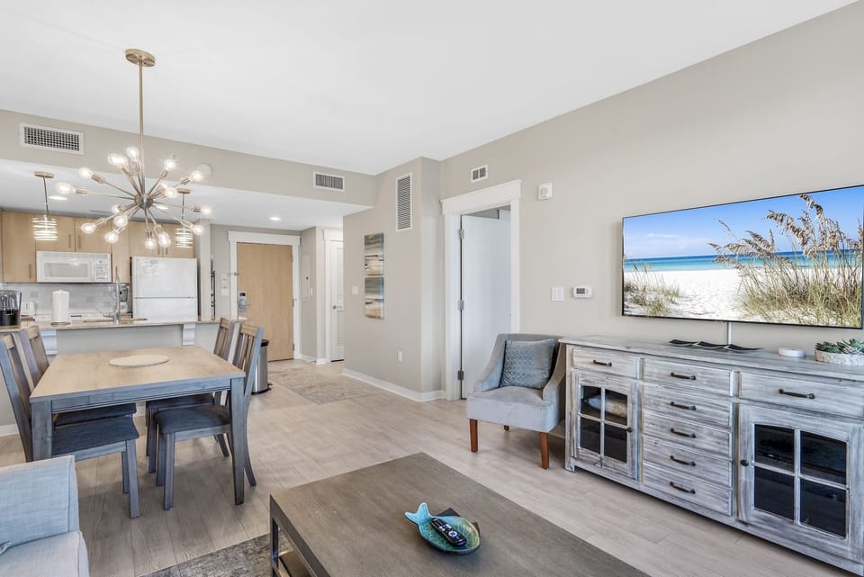 Living Room & Dining Area
