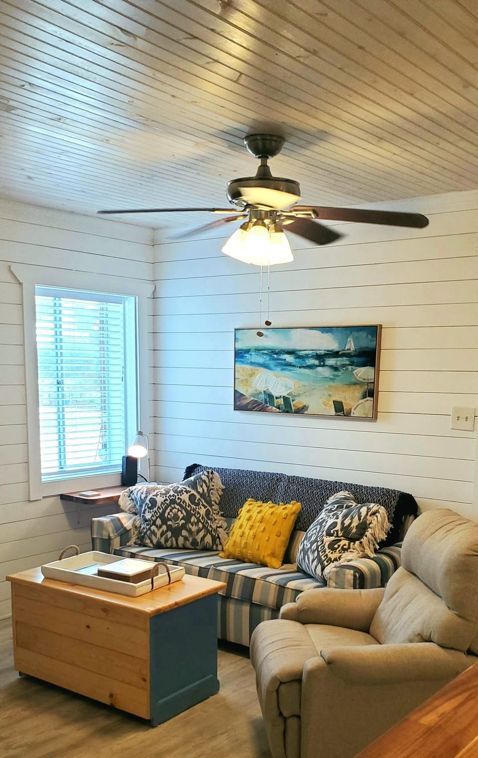 Comfortable couch bed