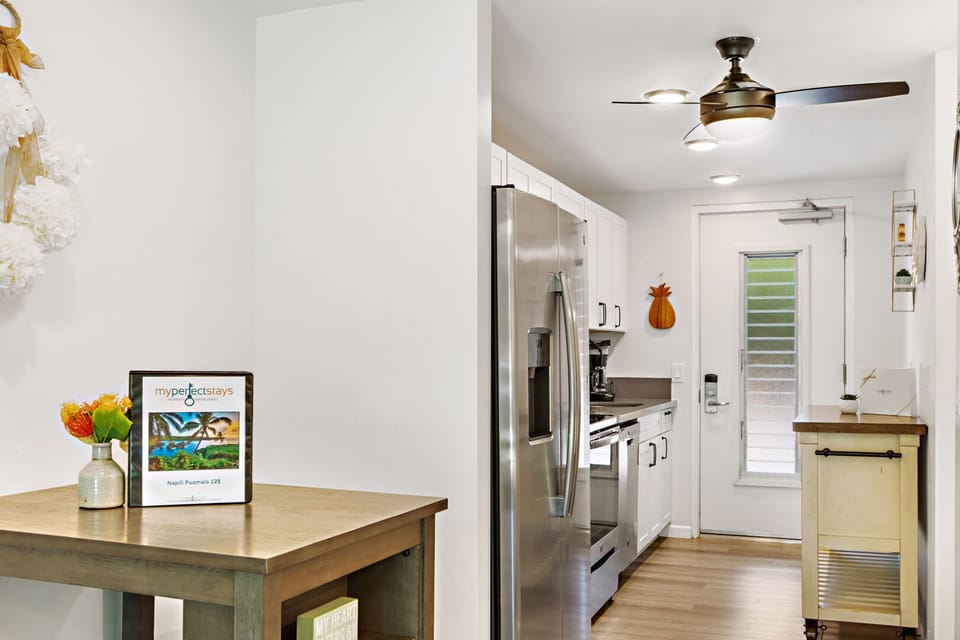 Convenient and well stocked kitchen