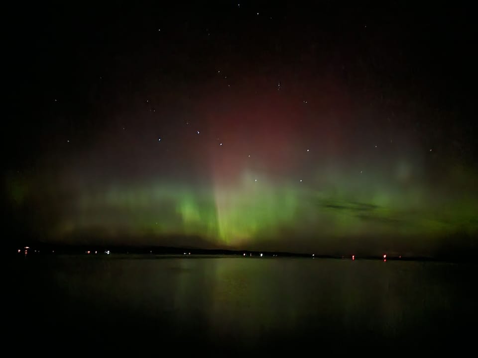 Northern lights over Torch Lake (09-18-2023)
  
