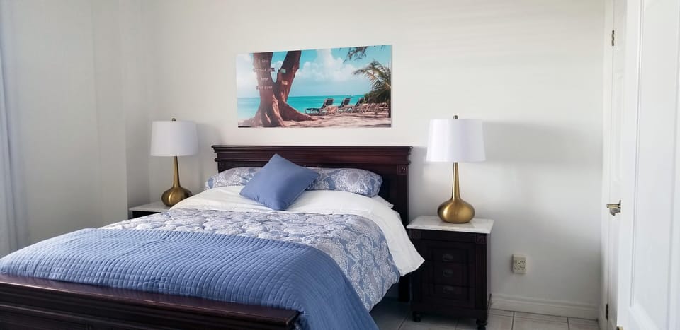 Baster bedroom
